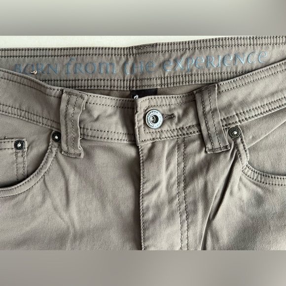 prAna Breathe Shorts Size Flat Front 32W x 11L Mud (Olive / Brown) RN124977 - Picture 13 of 16